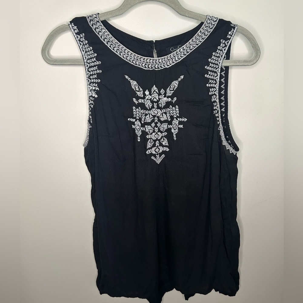 Embroidered Flowy Tank: Jessica Simpson